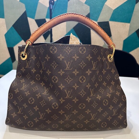 Louis Vuitton Monogram Artsy MM Hobo Model M40249 - Picture 1 of 15